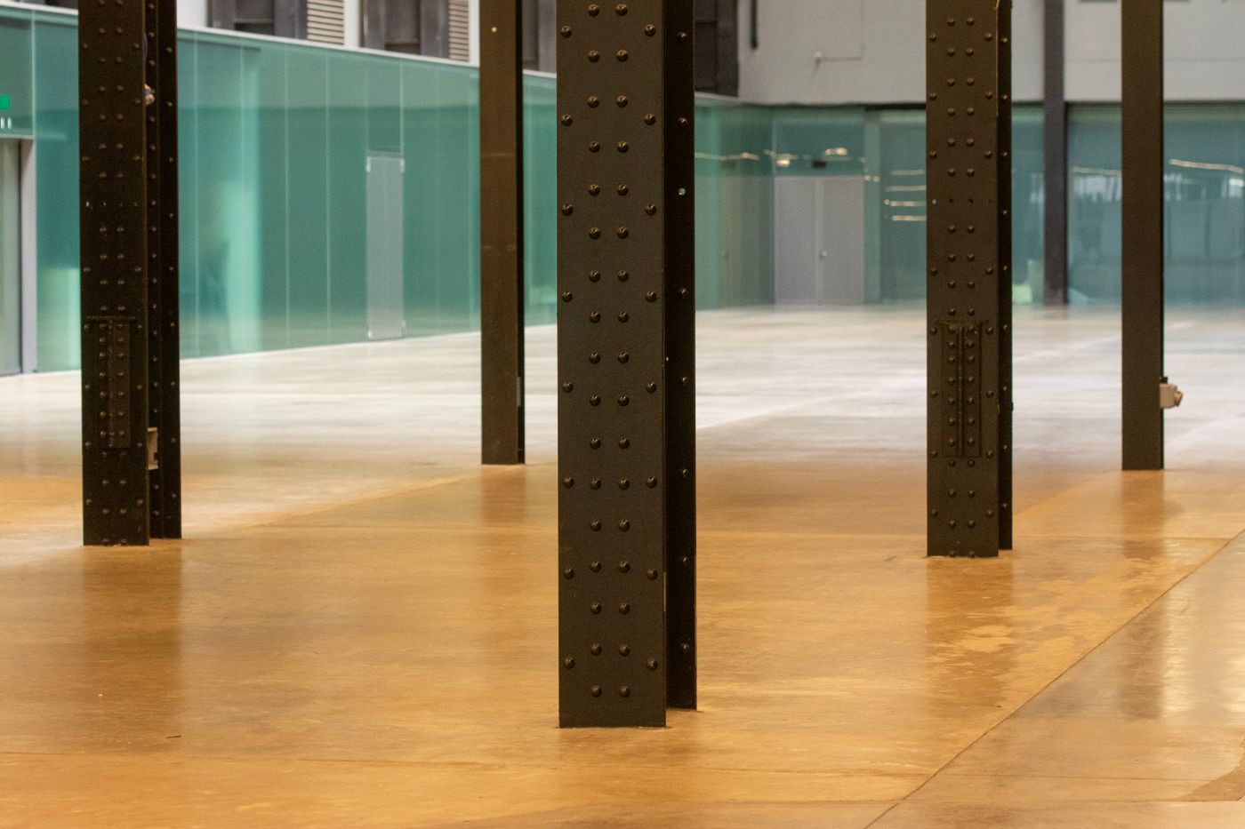 Polished interior concrete floor